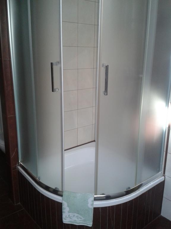 Gosciniec Sloneczny Hotel Drzonków Buitenkant foto