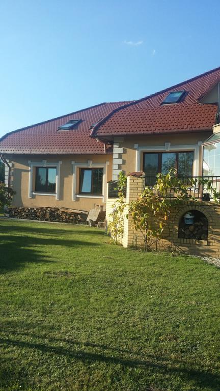 Gosciniec Sloneczny Hotel Drzonków Buitenkant foto