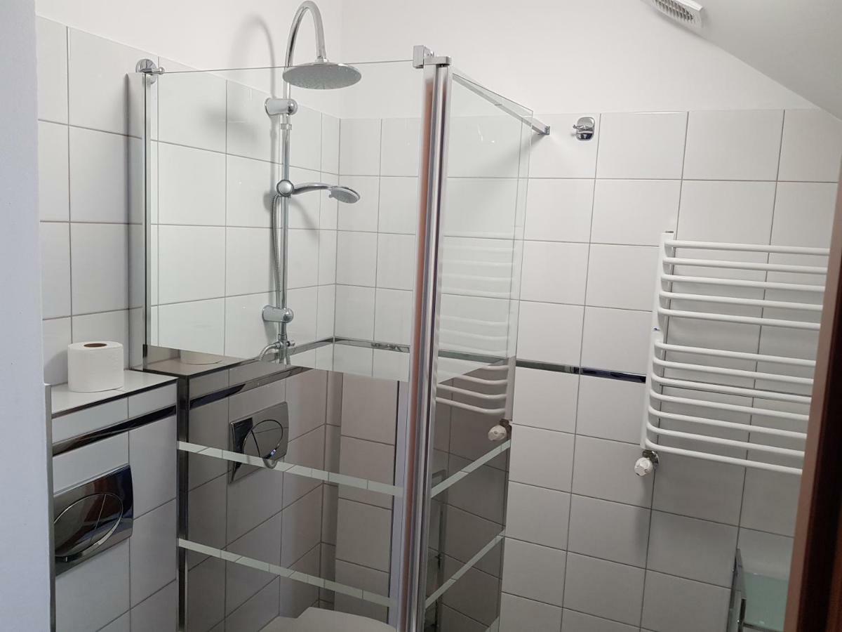 Gosciniec Sloneczny Hotel Drzonków Buitenkant foto