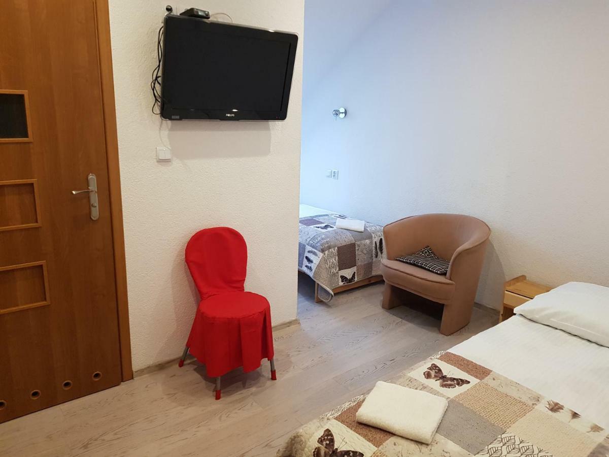 Gosciniec Sloneczny Hotel Drzonków Buitenkant foto
